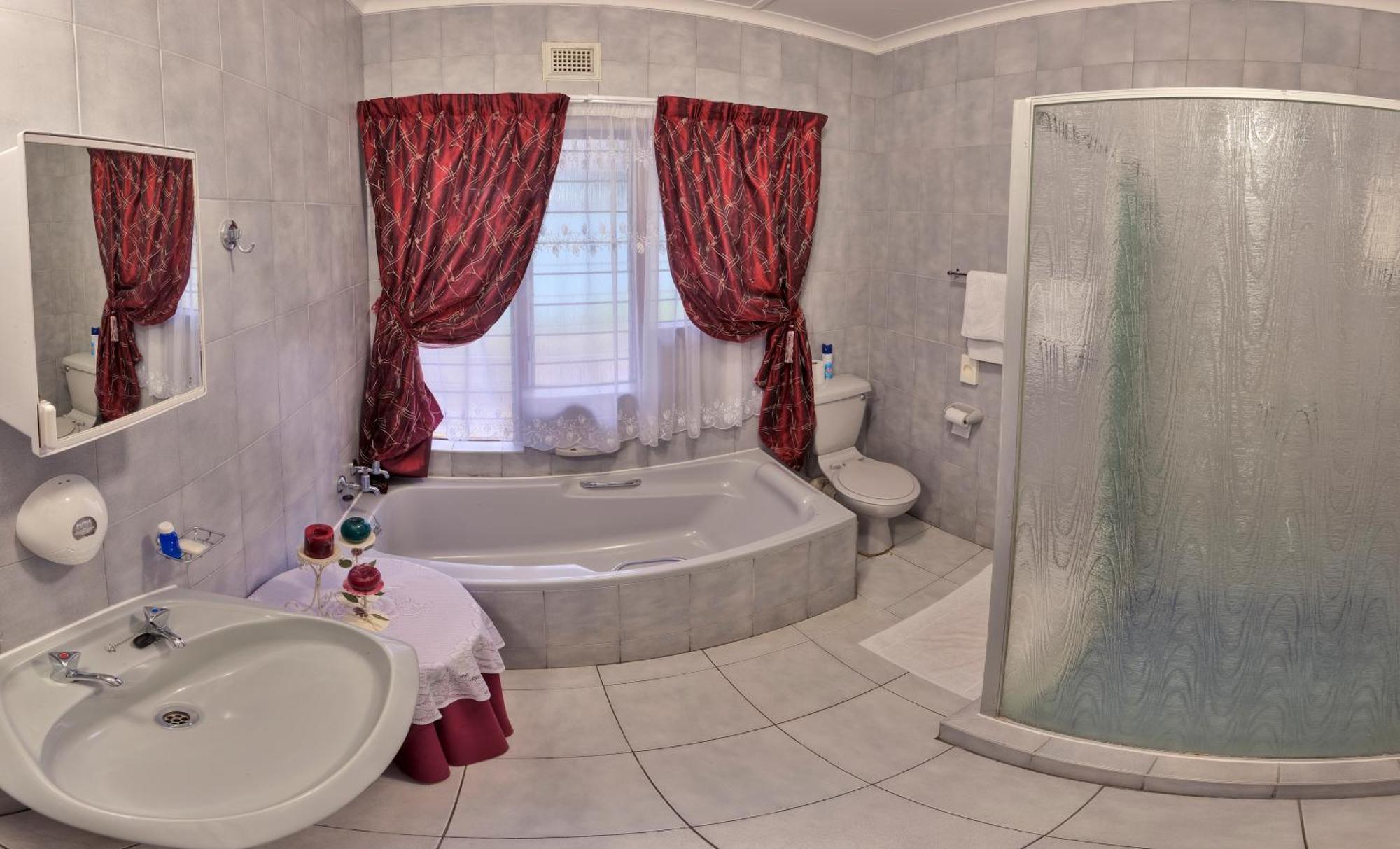 La Rochelle Inn Richards Bay Exteriör bild